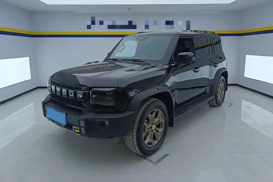 2023 Jetour Traveller 2.0T 254HP L4 8AT