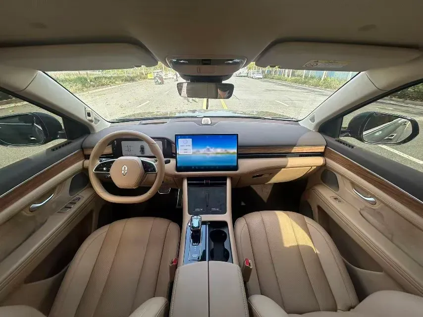 2024 AITO AITO M7 1.5T 152HP L4 REEV 40KWH,autocango,china used car exporter,china ev exporter,chinese used car exporter,chinese used ev exporter