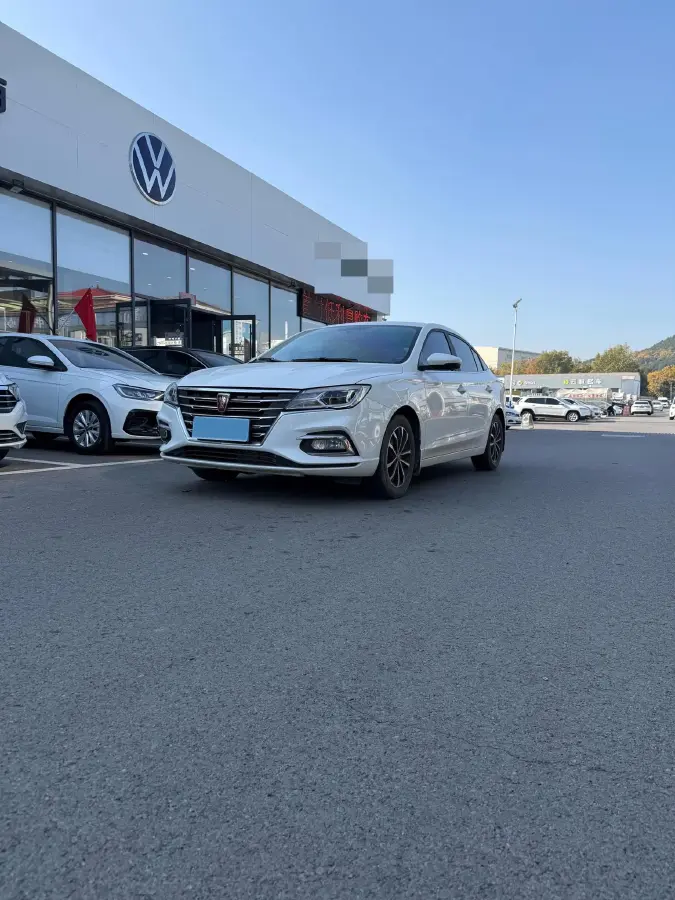2019 Roewe i5 1.5L 120HP L4 CVT