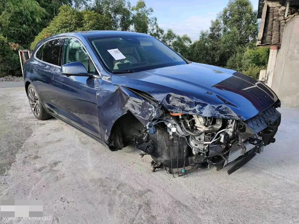 2022 AITO AITO M5 Range Extended 125HP REEV 40KWH,autocango,china used car exporter,china ev exporter,chinese used car exporter,chinese used ev exporter