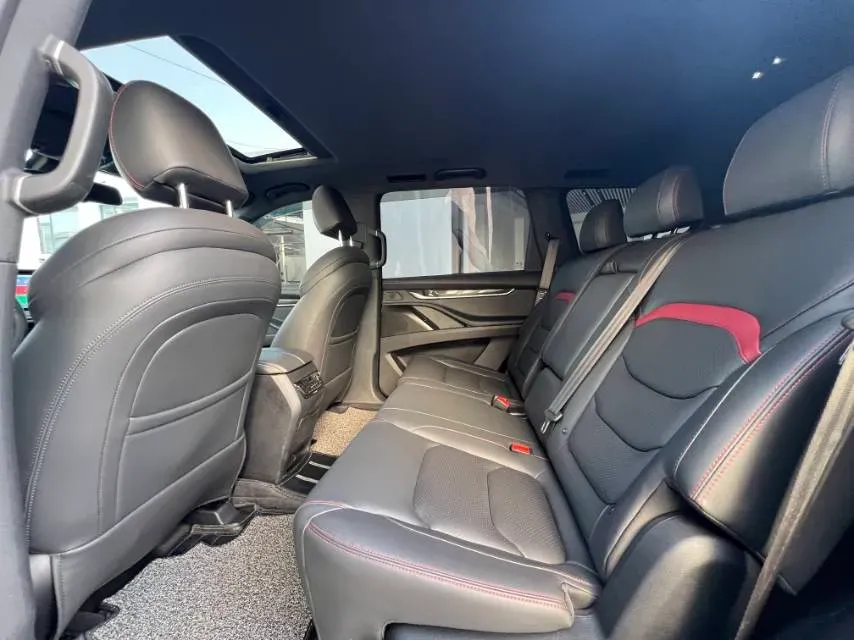 2020 MAXUS D90 Pro 2.0T 218HP L4 8AT,autocango,china used car exporter,china ev exporter,chinese used car exporter,chinese used ev exporter