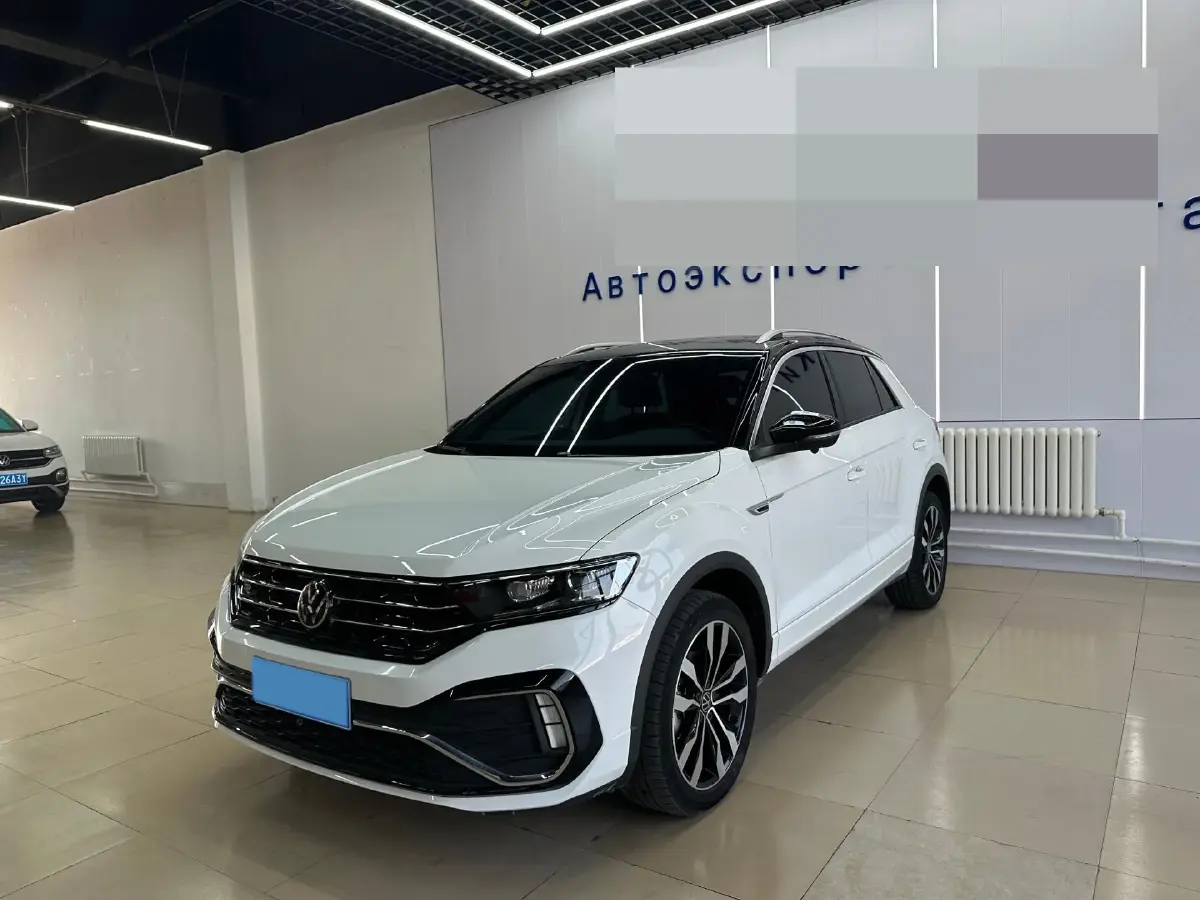 2022 Volkswagen T-Roc 1.4T 150HP L4 7DCT 2022 Volkswagen T-Roc 1.4T 150HP L4 7DCT