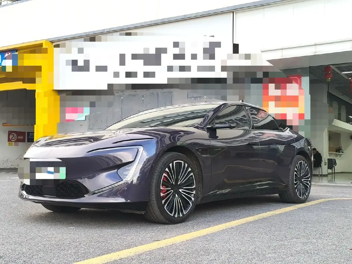 2025 Avatr 12 1.5T 156HP L4 REEV 39.05KWH