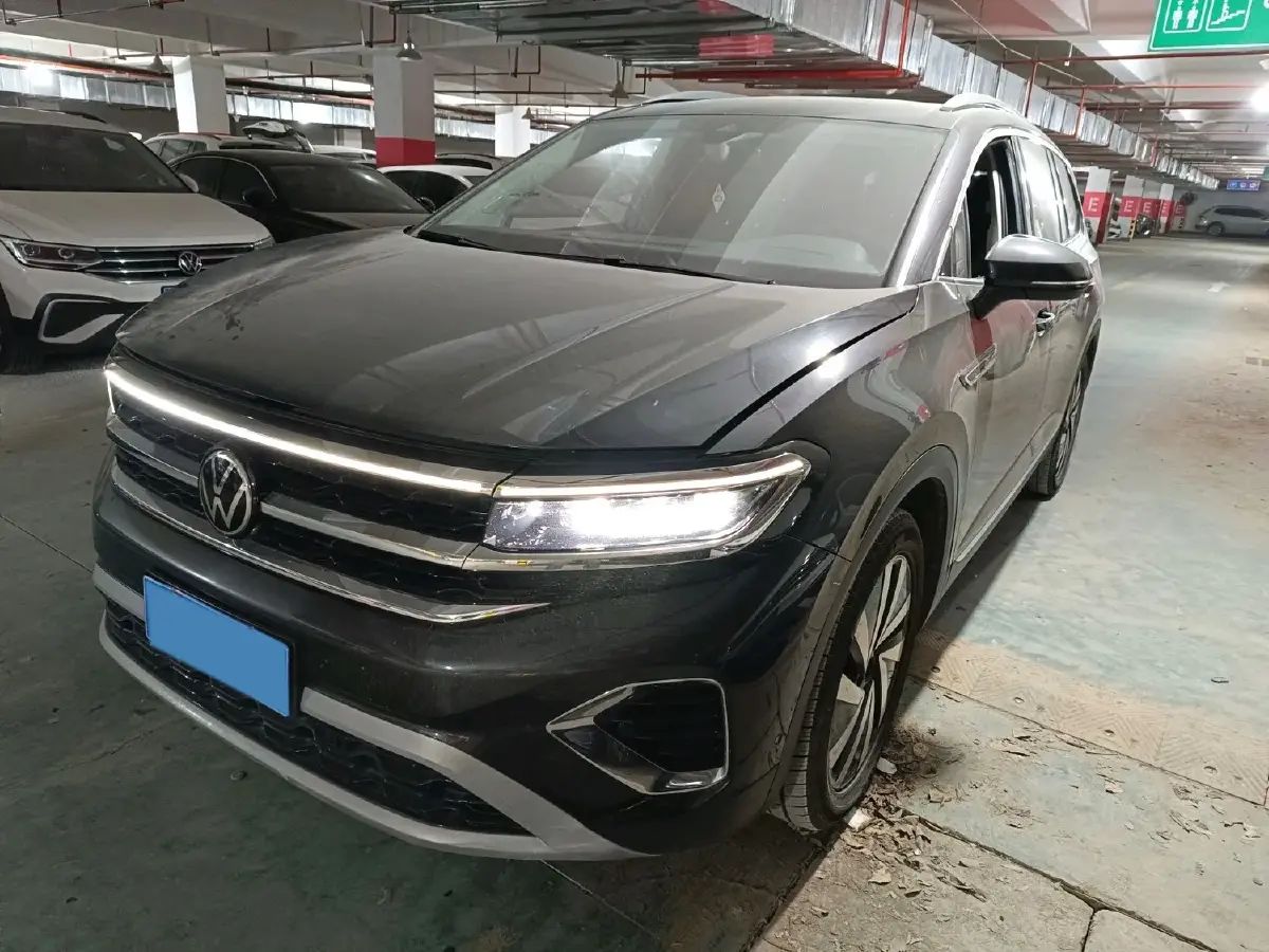 2021 Volkswagen Talagon 2.0T 220HP L4 7DCT