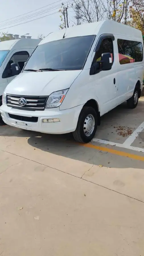 2023 MAXUS XinTu V80 2.0T 127HP L4 6MT