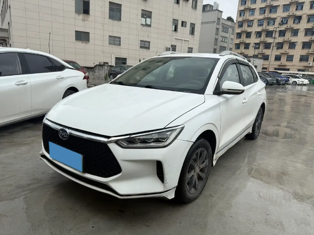 2019 BYD e2 BEV 47.3KWH