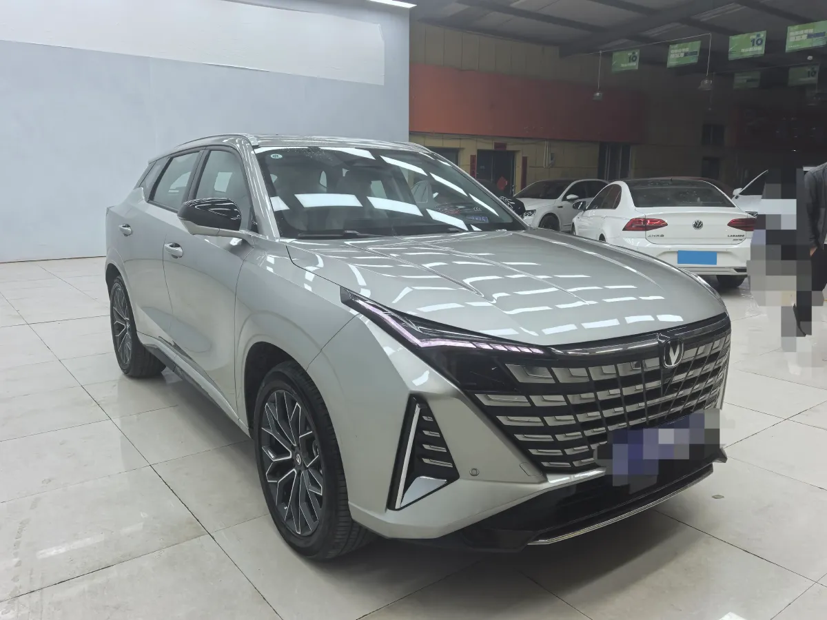 2025 ChangAn UNI-Z 1.5T 188HP L4 7DCT,autocango,china used car exporter,china ev exporter,chinese used car exporter,chinese used ev exporter