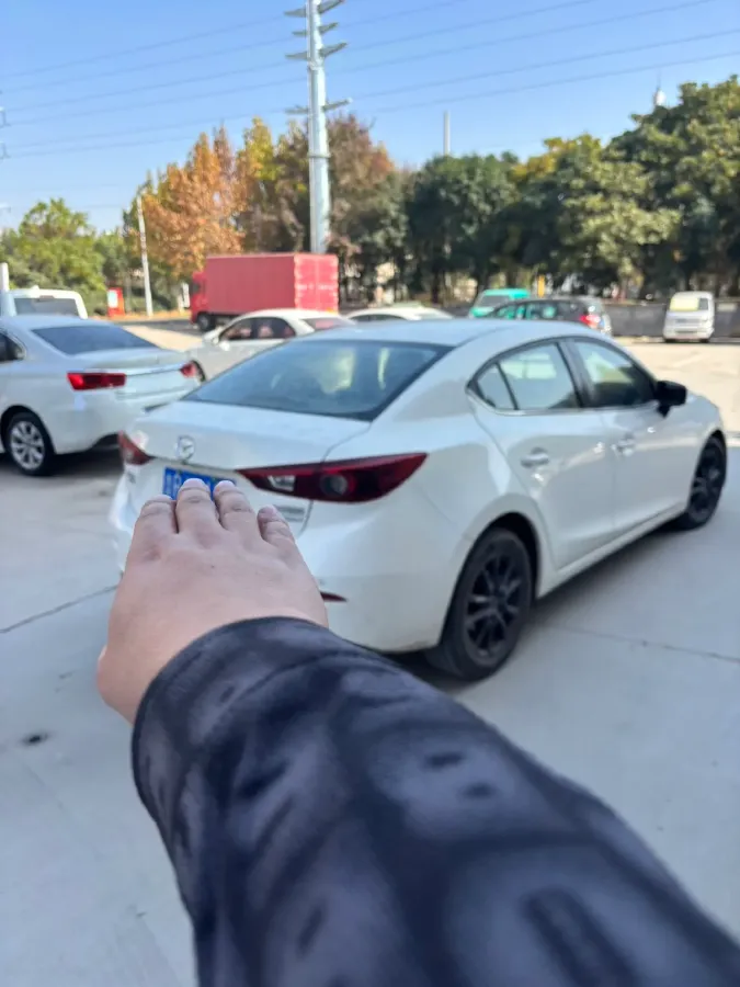 2017 Mazda 3 Axela 1.5L 117HP L4 6MT,autocango,china used car exporter,china ev exporter,chinese used car exporter,chinese used ev exporter