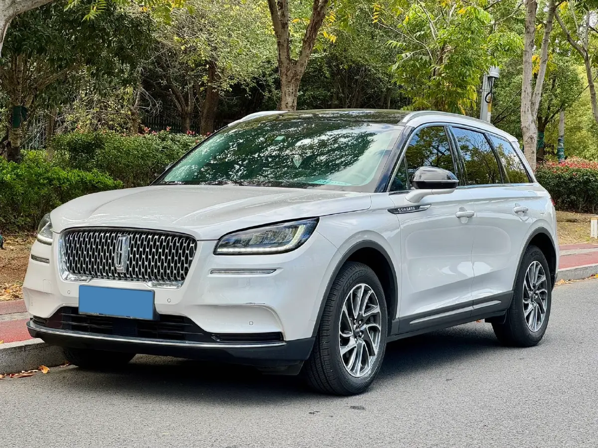 2022 Lincoln Corsair 2.0T 245HP L4 8AT