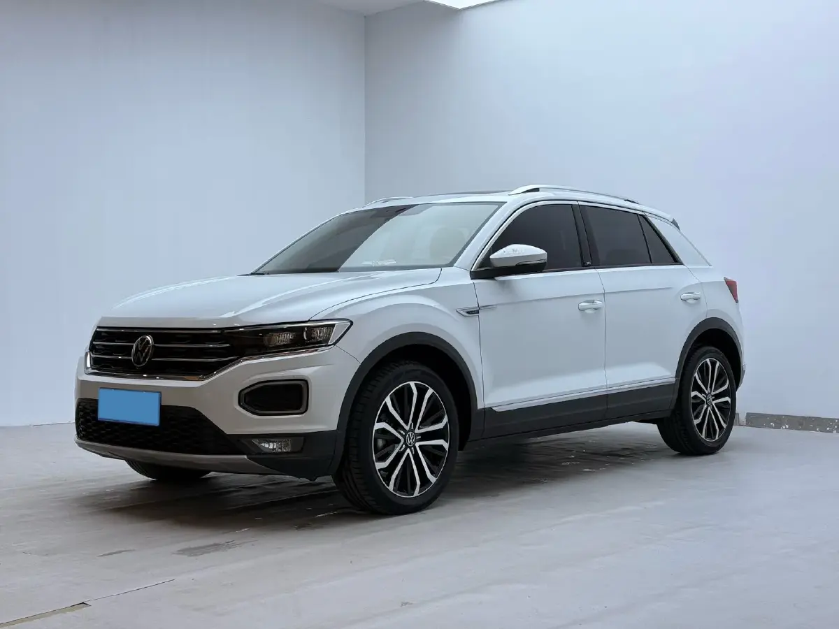 2022 Volkswagen T-Roc 1.4T 150HP L4 7DCT