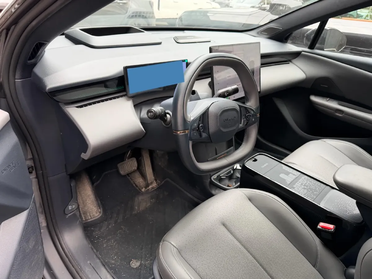 2025 LYNK&CO Z20 BEV 61.47KWH,autocango,china used car exporter,china ev exporter,chinese used car exporter,chinese used ev exporter