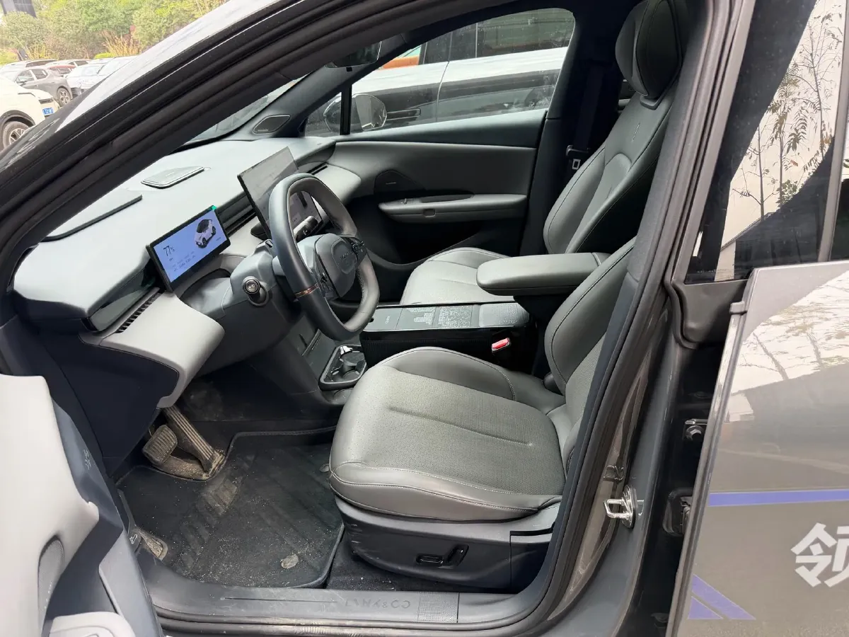 2025 LYNK&CO Z20 BEV 61.47KWH,autocango,china used car exporter,china ev exporter,chinese used car exporter,chinese used ev exporter