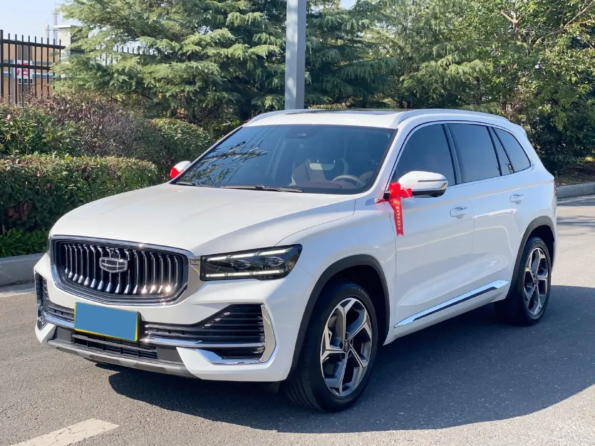 2024 Geely Monjaro 2.0T 238HP L4 8AT