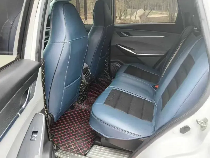 2022 ChangAn CS75 Plus 2.0T 233HP L4 8AT,autocango,china used car exporter,china ev exporter,chinese used car exporter,chinese used ev exporter