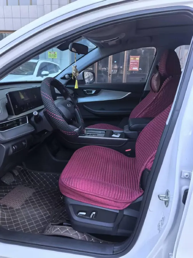 2022 Chery Tiggo 7 Plus 1.5T 156HP L4 CVT,autocango,china used car exporter,china ev exporter,chinese used car exporter,chinese used ev exporter