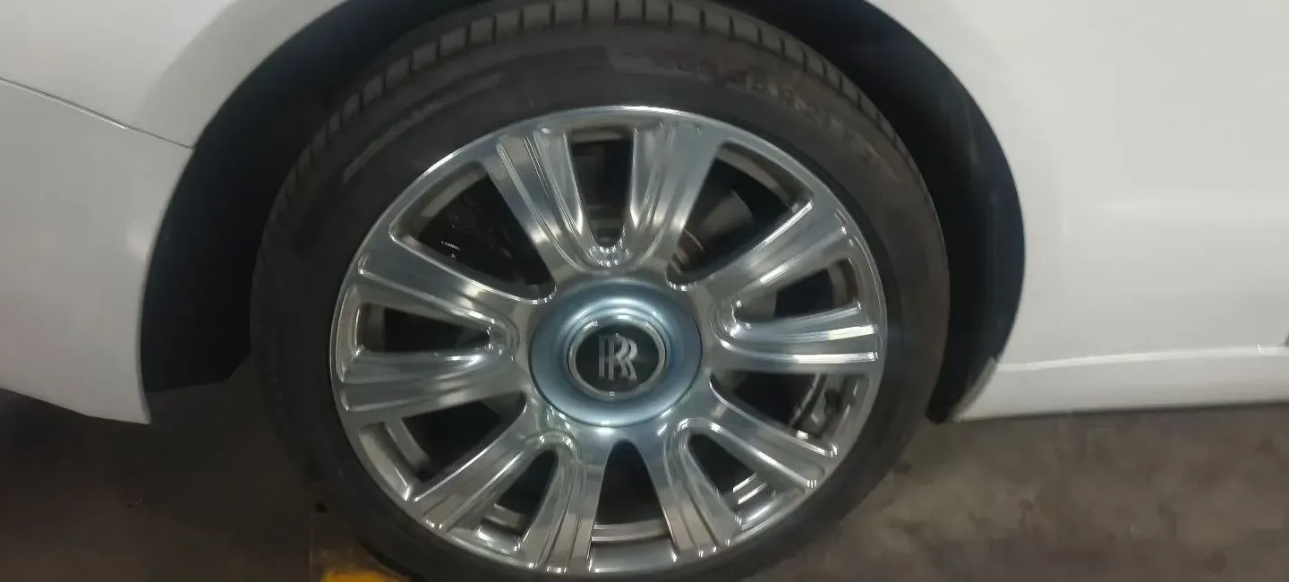 2018 Rolls-Royce Dawn 6.6T 571HP V12 8AT,autocango,china used car exporter,china ev exporter,chinese used car exporter,chinese used ev exporter