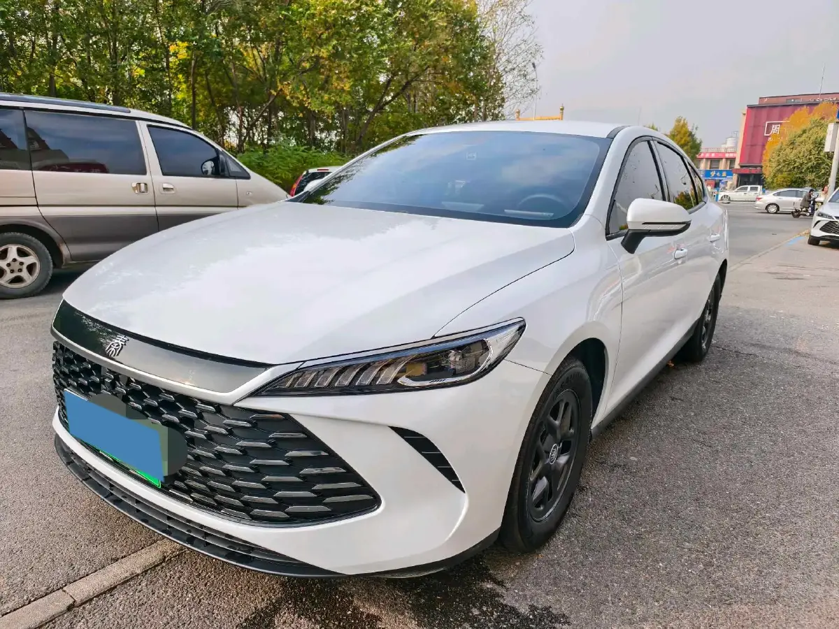 2025 BYD Qin Plus 1.5L 101HP L4 E-CVT PHEV 7.68KWH