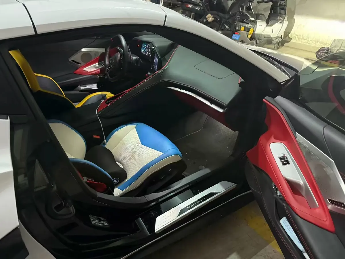 2020 Chevrolet Corvette 6.2L 496HP V8 8DCT,autocango,china used car exporter,china ev exporter,chinese used car exporter,chinese used ev exporter