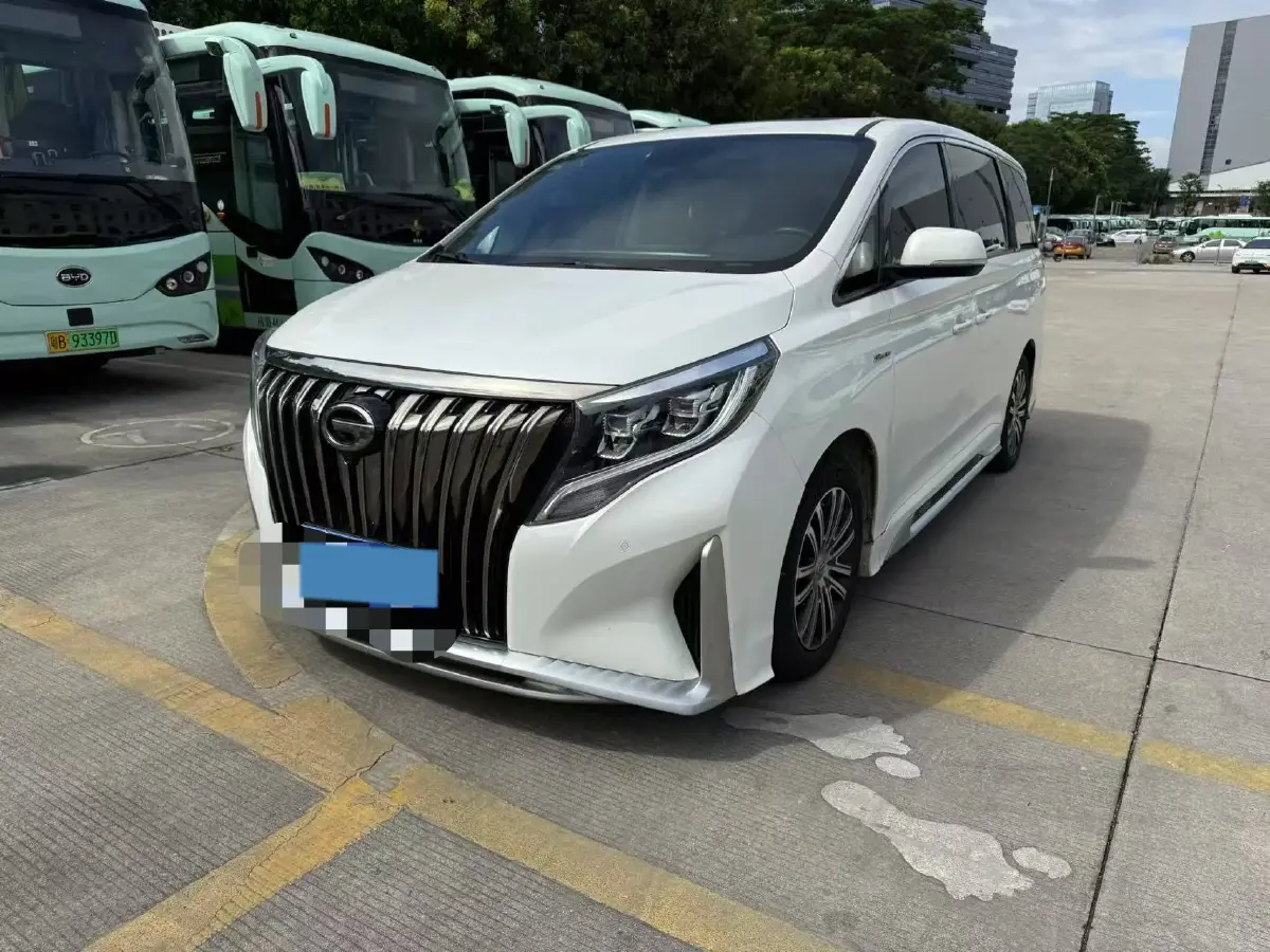 2021 GAC Trumpchi M8 2.0T 252HP L4 8AT