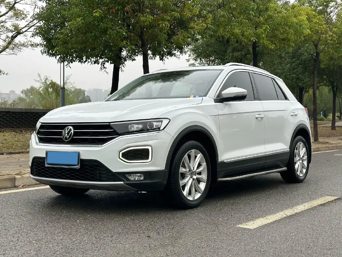2021 Volkswagen T-Roc 1.4T 150HP L4 7DCT