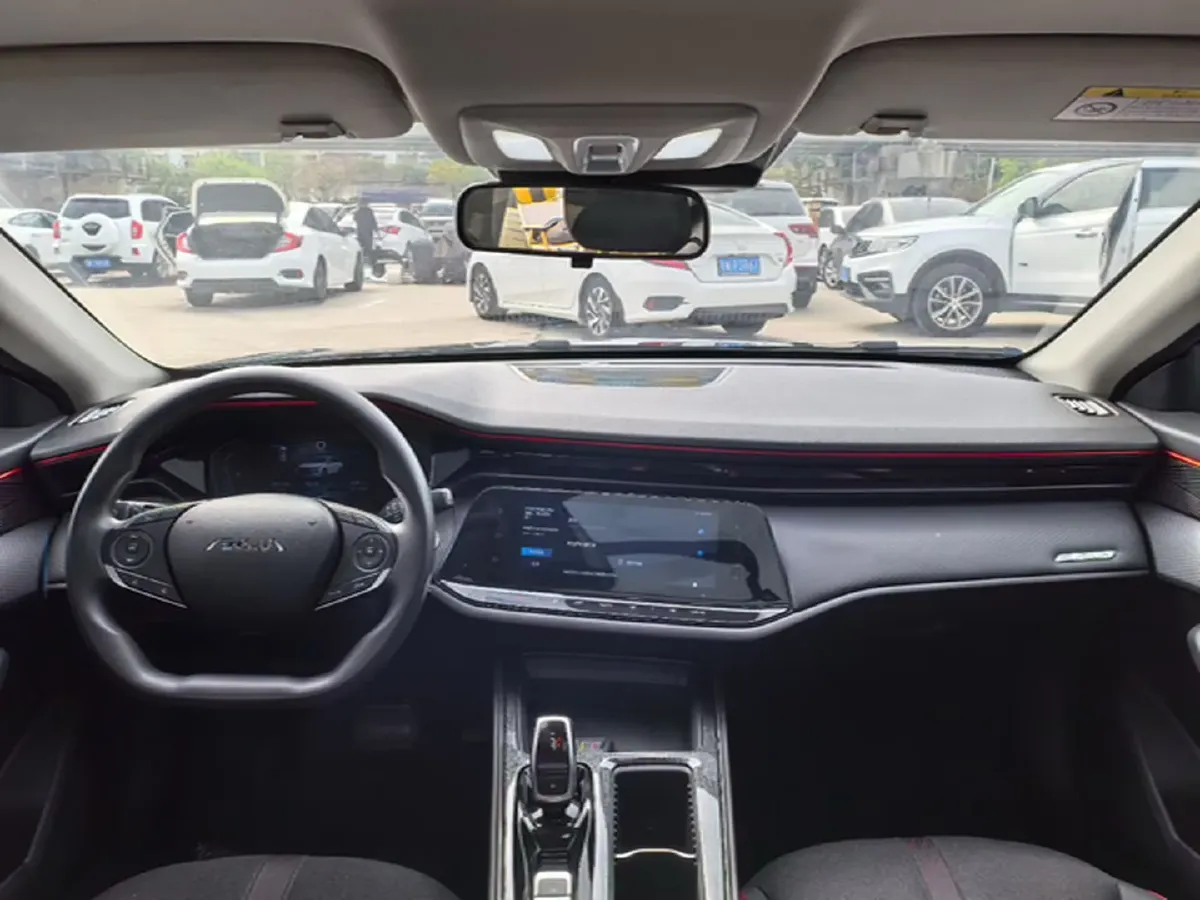 2024 DongFeng Aeolus YiXuan MAX 1.5T 197HP L4 7DCT,autocango,china used car exporter,china ev exporter,chinese used car exporter,chinese used ev exporter