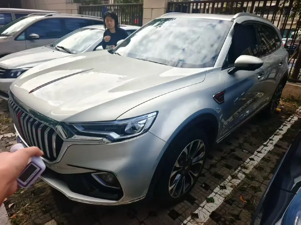 2019 HongQi HS5 2.0T 224HP L4 6AT