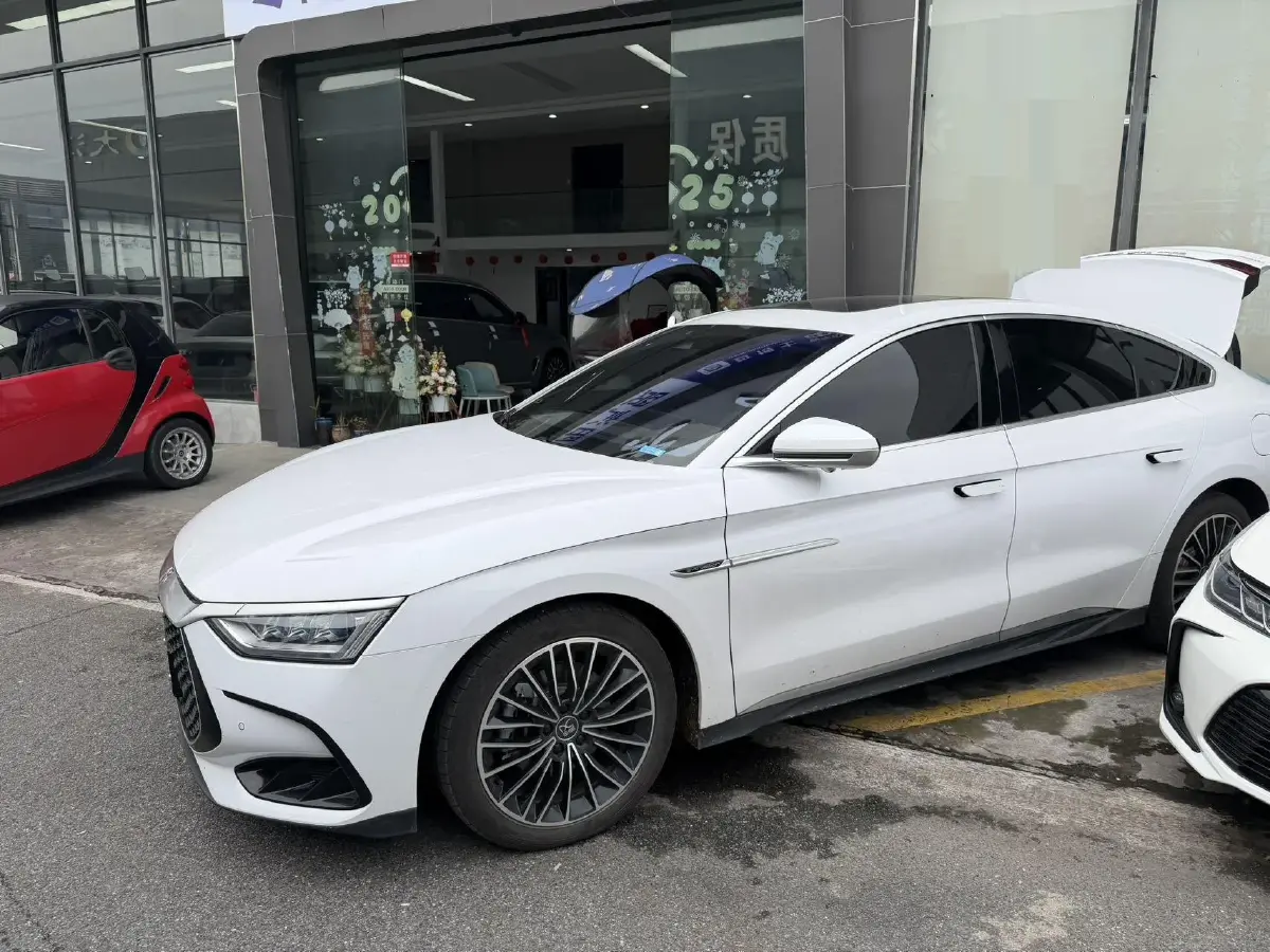 2022 BYD Han 1.5T 139HP L4 E-CVT PHEV 18.3KWH