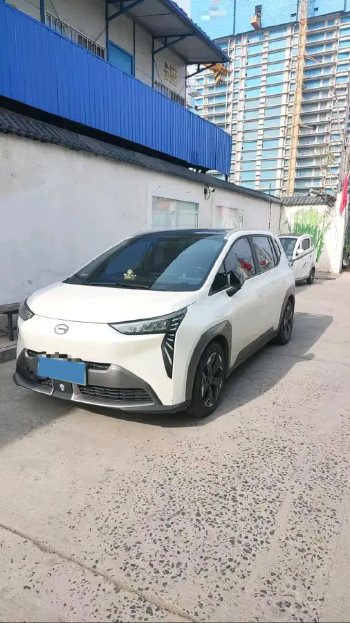 2022 Aion Y BEV 59KWH