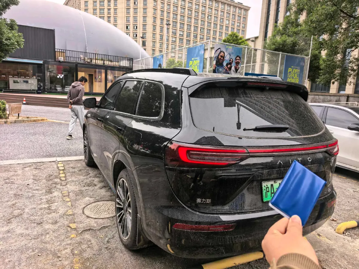 2024 AITO AITO M7 1.5T 152HP L4 REEV 42KWH,autocango,china used car exporter,china ev exporter,chinese used car exporter,chinese used ev exporter