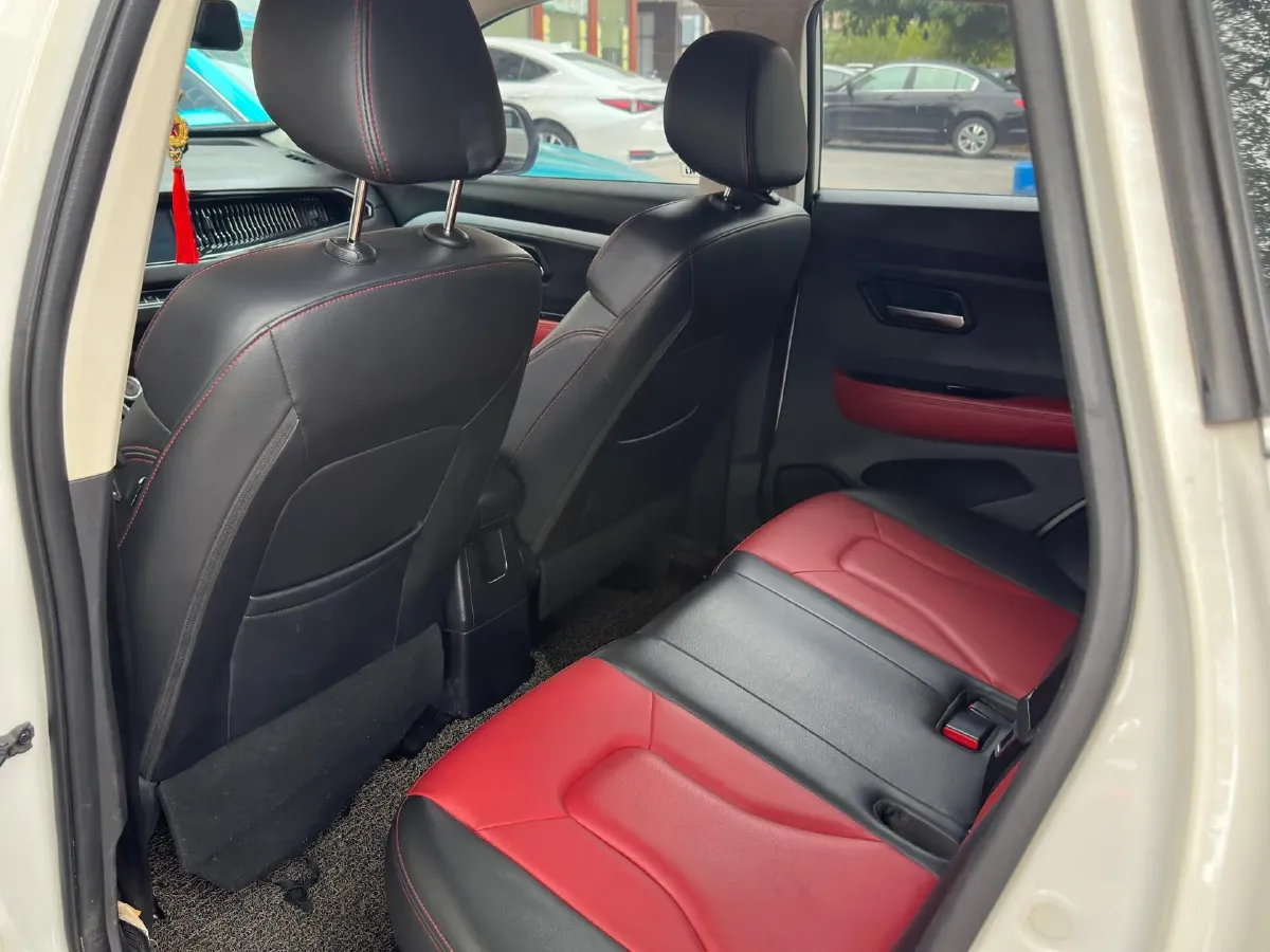 2018 Haval H2s 1.5T 150HP L4 7DCT,autocango,china used car exporter,china ev exporter,chinese used car exporter,chinese used ev exporter