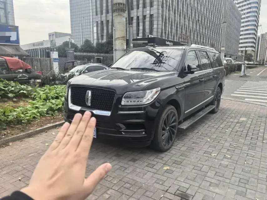 2020 Lincoln Navigator 3.5T 388HP V6 10AT