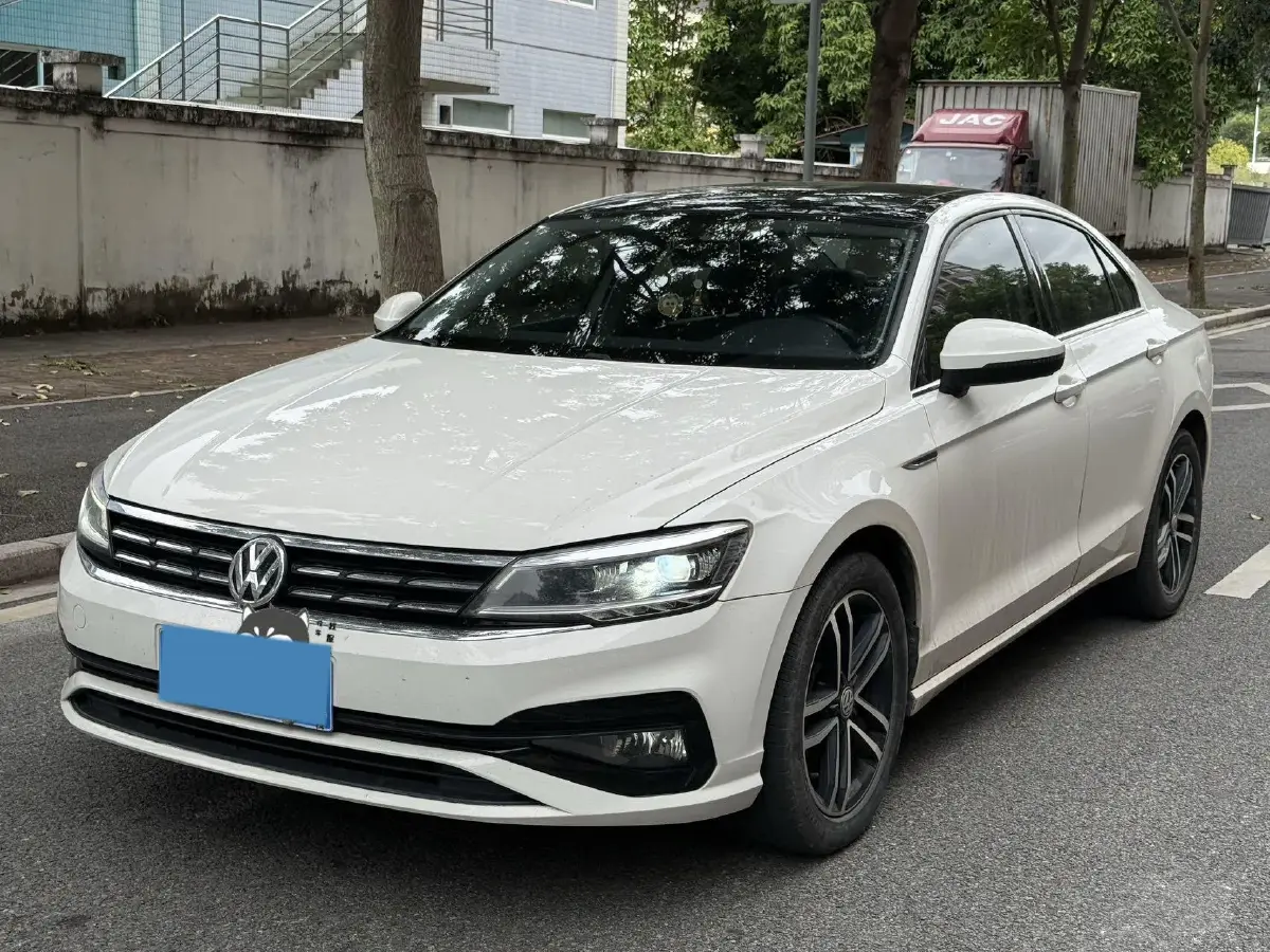 2019 Volkswagen Lamando 1.4T 150HP L4 7DCT 2019 Volkswagen Lamando 1.4T 150HP L4 7DCT