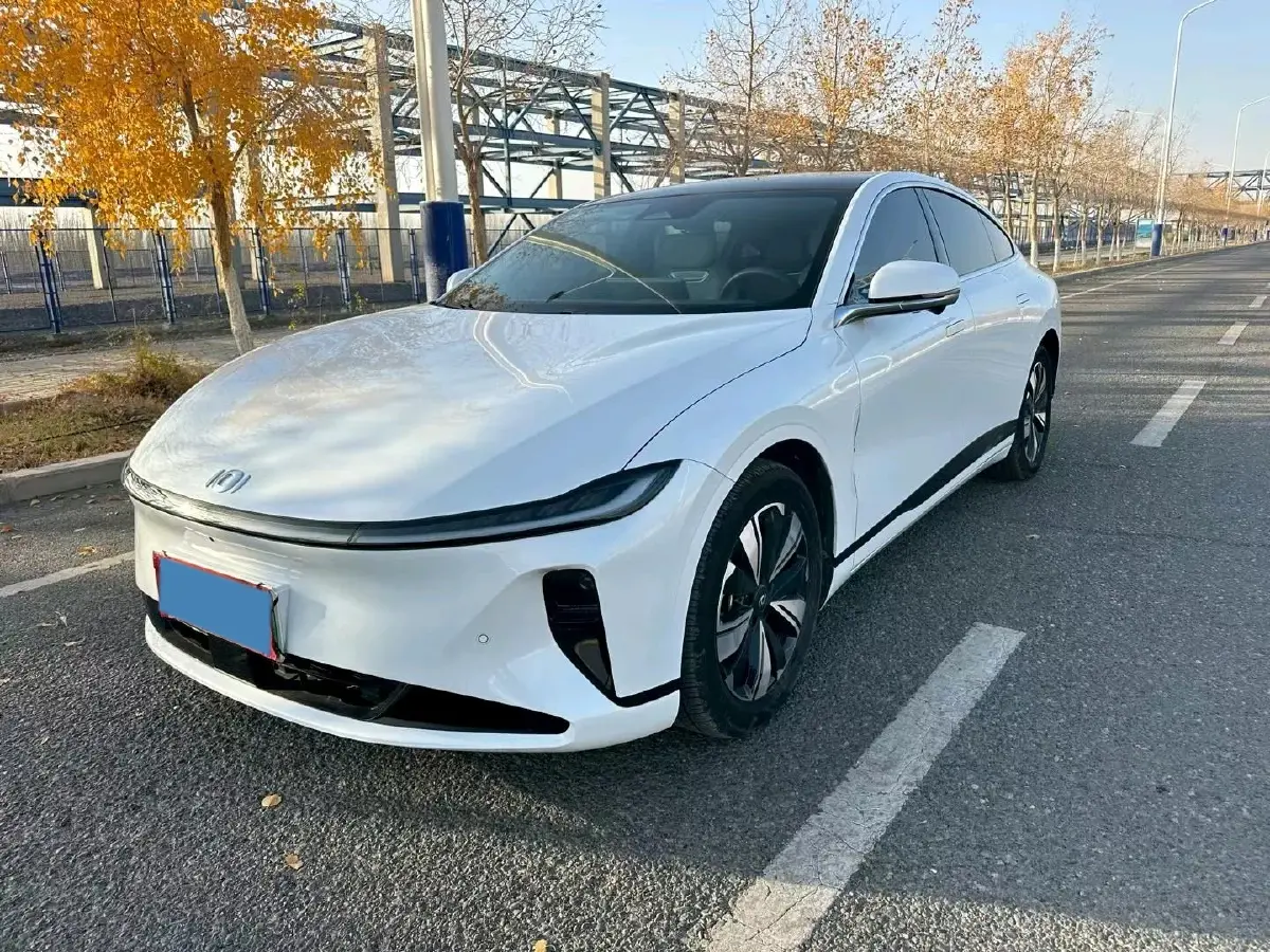 2023 ChangAn QiYuan A07 1.5L 95HP L4 REEV 28.4KWH