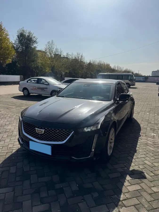 2020 Cadillac CT5 2.0T 237HP L4 10AT