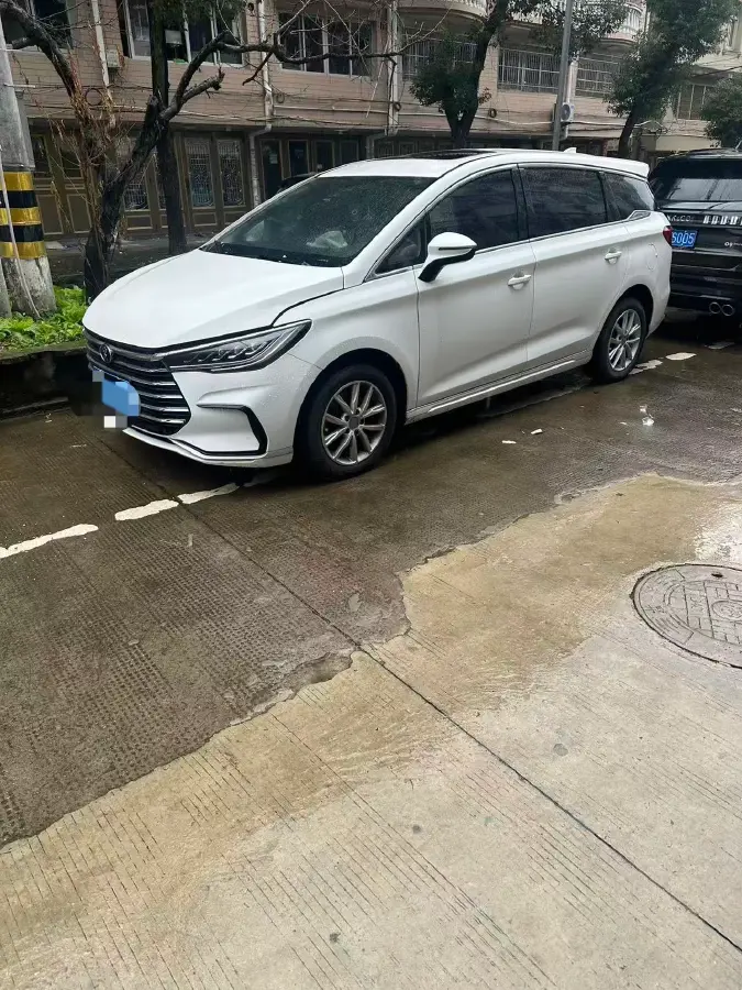 2021 BYD Song MAX 1.5T 160HP L4 6MT