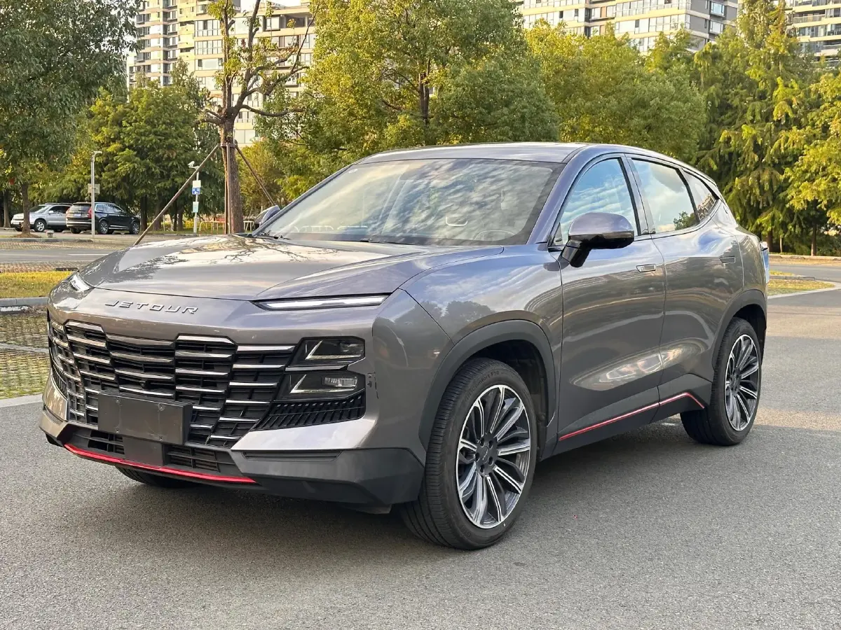 2022 Jetour DASHING 1.6T 197HP L4 7DCT