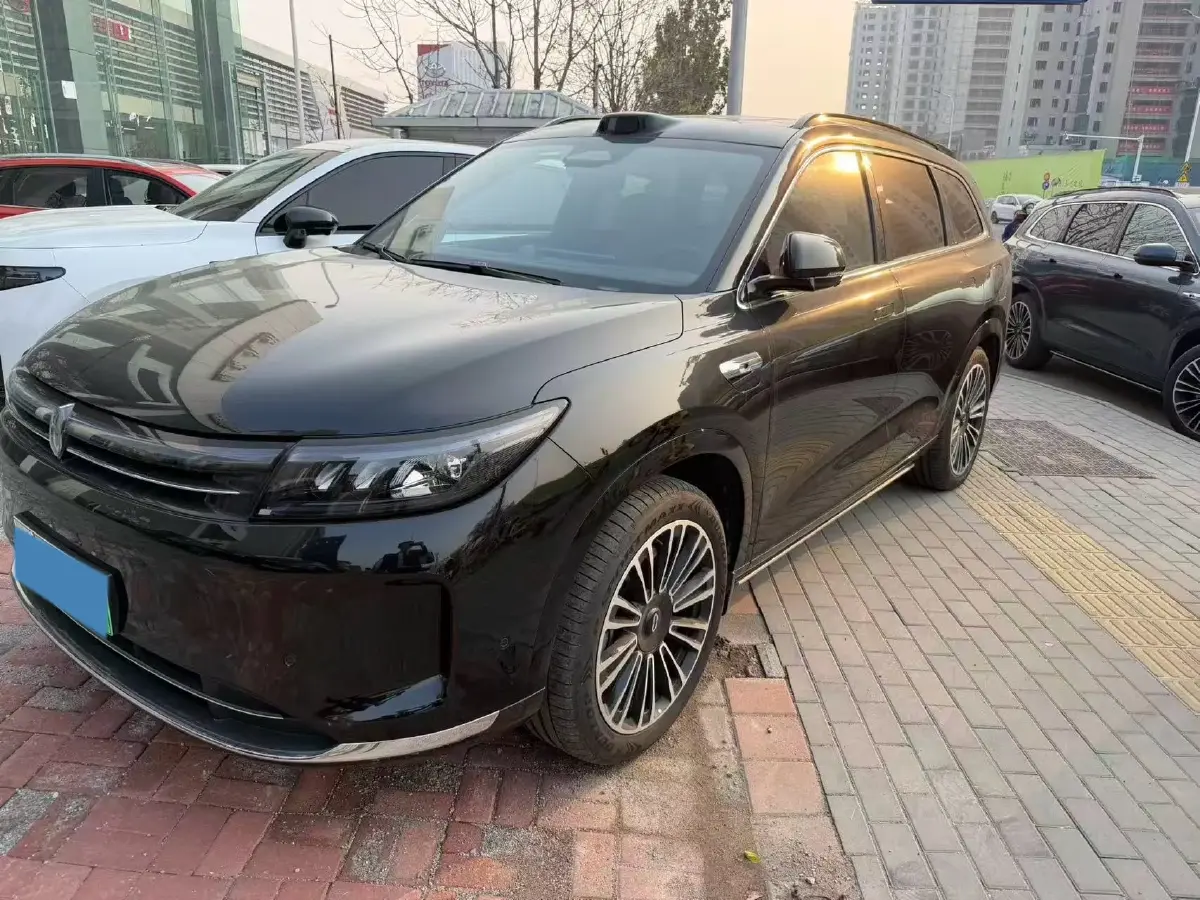 2024 AITO AITO M7 1.5T 152HP L4 REEV 40KWH