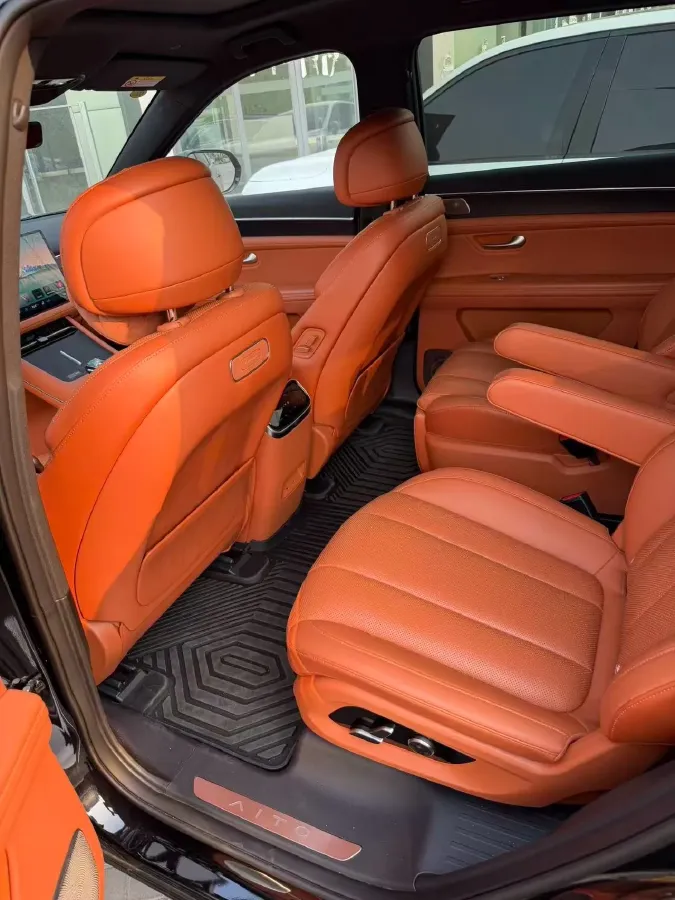 2024 AITO AITO M7 1.5T 152HP L4 REEV 40KWH,autocango,china used car exporter,china ev exporter,chinese used car exporter,chinese used ev exporter