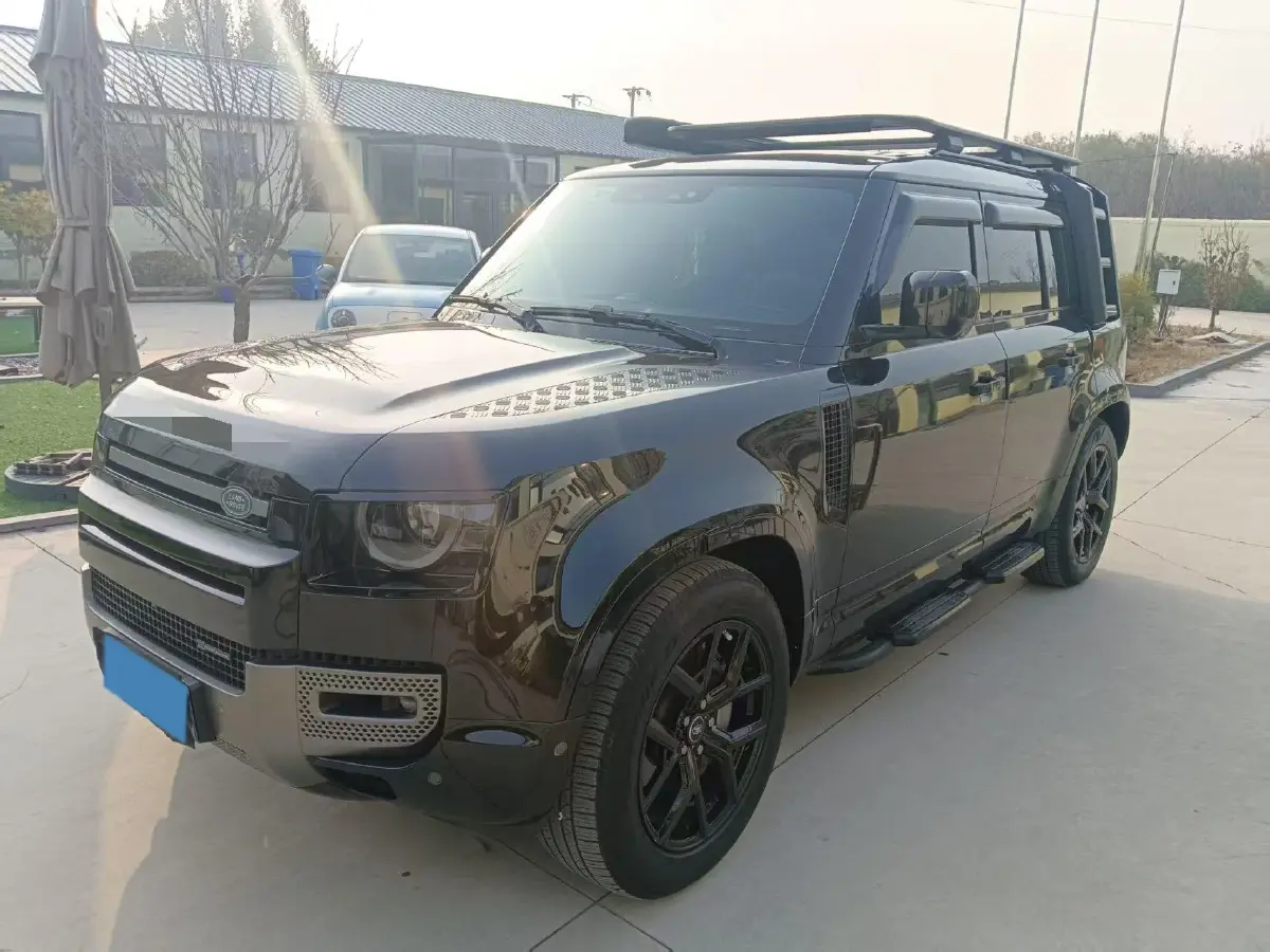 2023 Land Rover Defender 3.0T 400HP L6 8AT