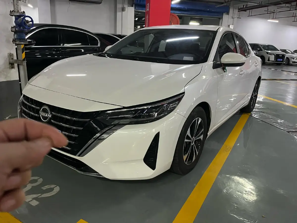 2023 Nissan Sylphy 1.6L 135HP L4 CVT 2023 Nissan Sylphy 1.6L 135HP L4 CVT