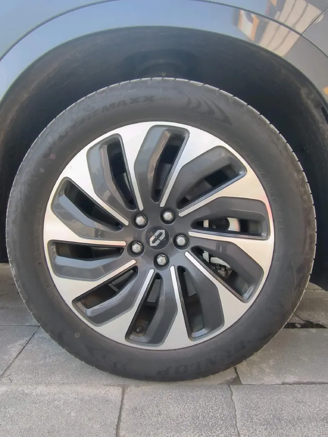 2024 AITO AITO M7 1.5T 152HP L4 REEV 40KWH,autocango,china used car exporter,china ev exporter,chinese used car exporter,chinese used ev exporter