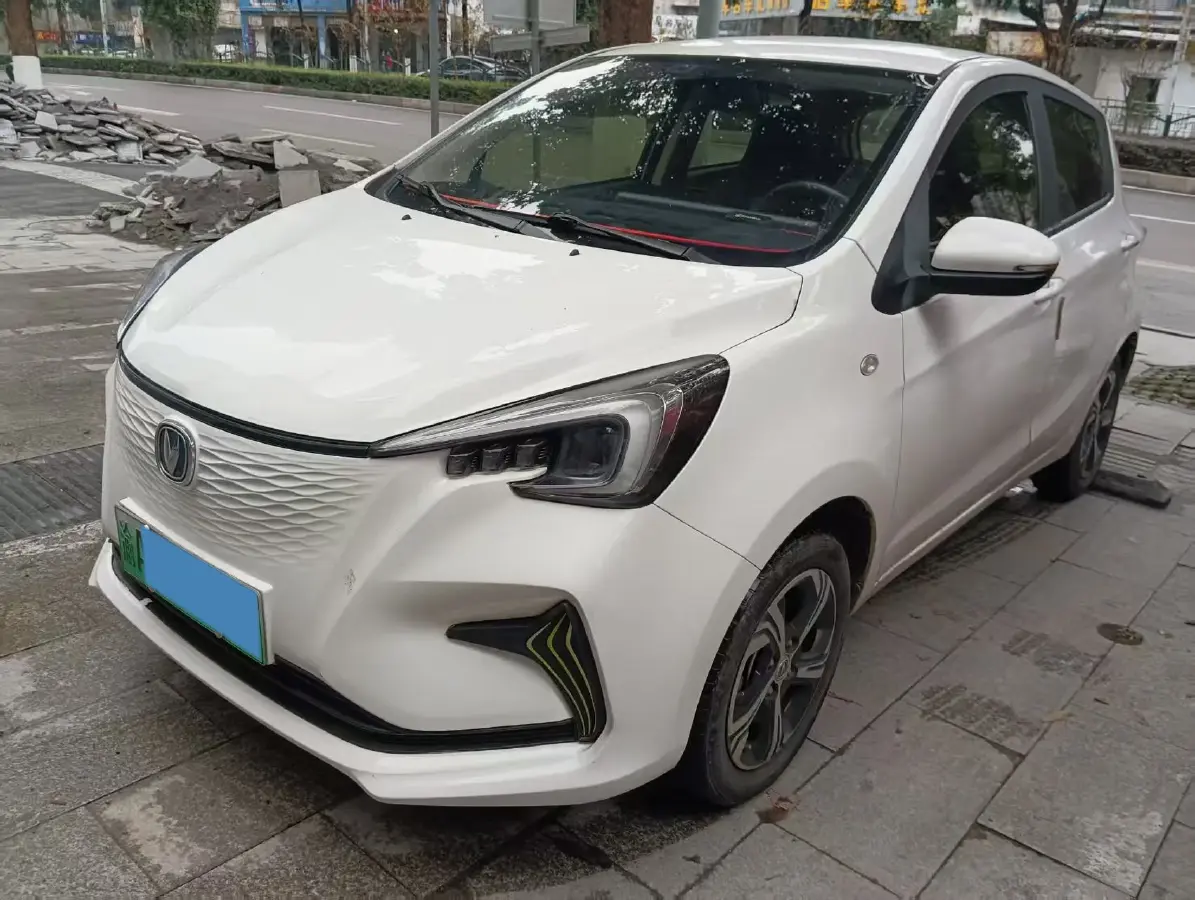 2022 ChangAn BenBen E-Star BEV 32.2KWH