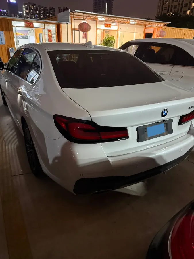 2022 BMW 5 Series 2.0T 184HP L4 8AT,autocango,china used car exporter,china ev exporter,chinese used car exporter,chinese used ev exporter