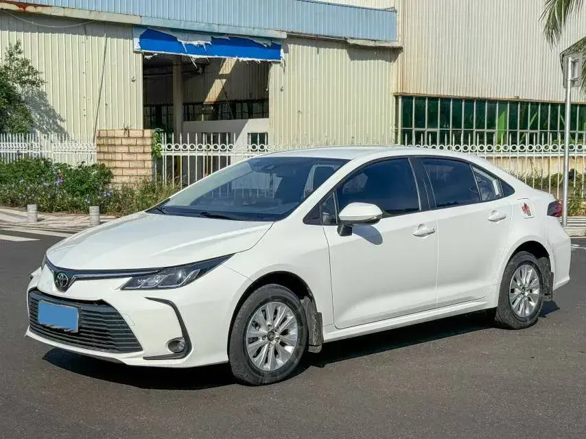 2022 Toyota Corolla 1.2T 116HP L4 CVT
