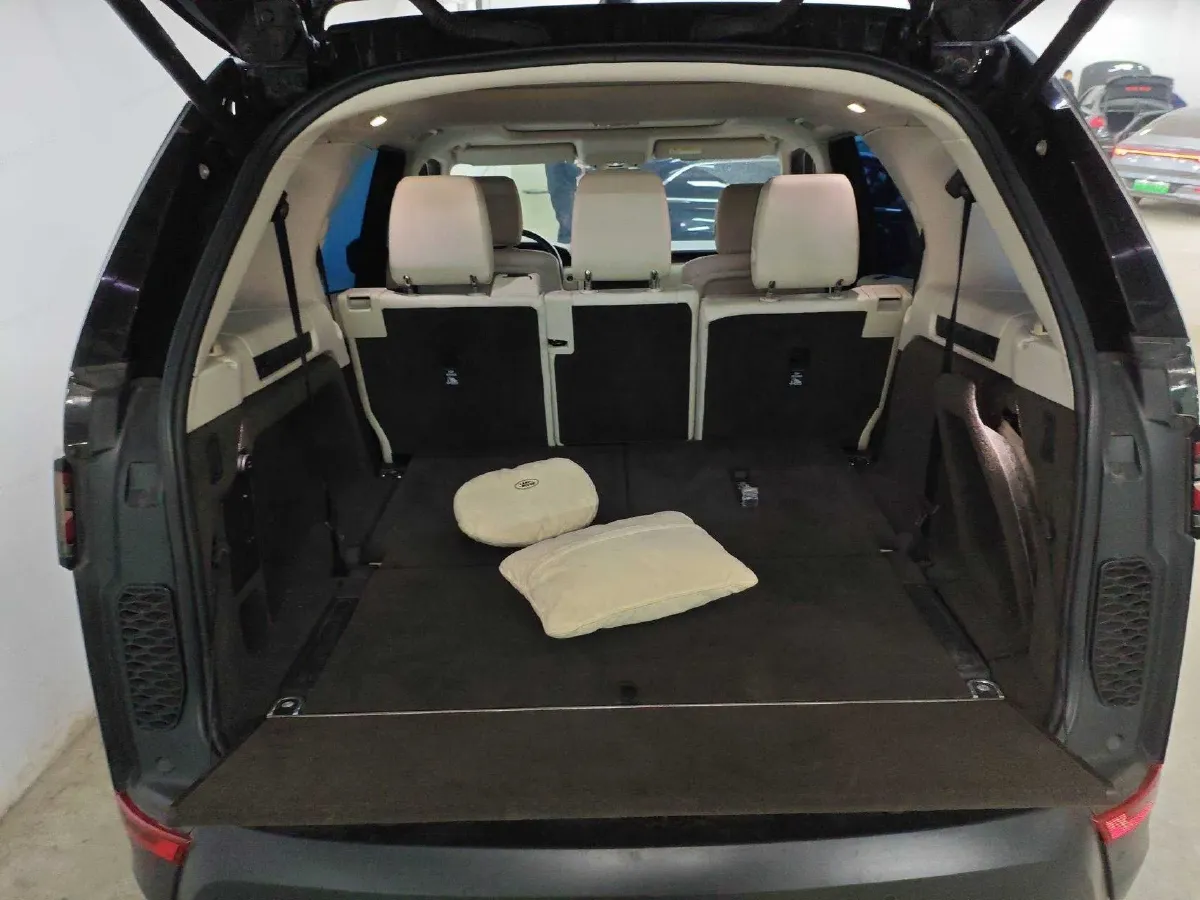 2017 Land Rover Discovery 3.0T 340HP V6 8AT,autocango,china used car exporter,china ev exporter,chinese used car exporter,chinese used ev exporter