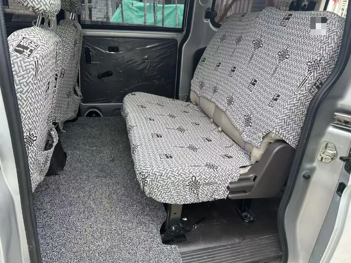 2019 WuLing HongGuang Plus 1.5T 147HP L4 6MT,autocango,china used car exporter,china ev exporter,chinese used car exporter,chinese used ev exporter