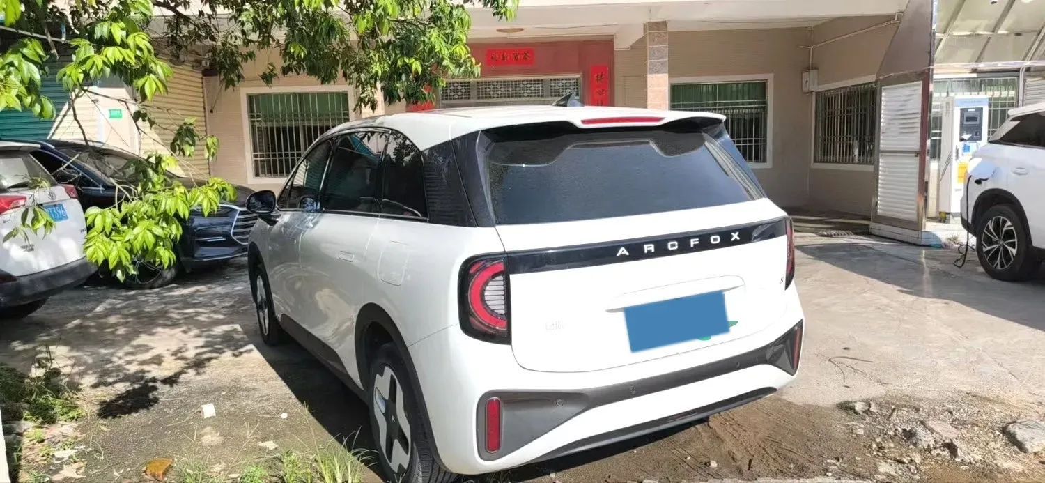 2024 ARCFOX KAOLA BEV 58.8KWH,autocango,china used car exporter,china ev exporter,chinese used car exporter,chinese used ev exporter