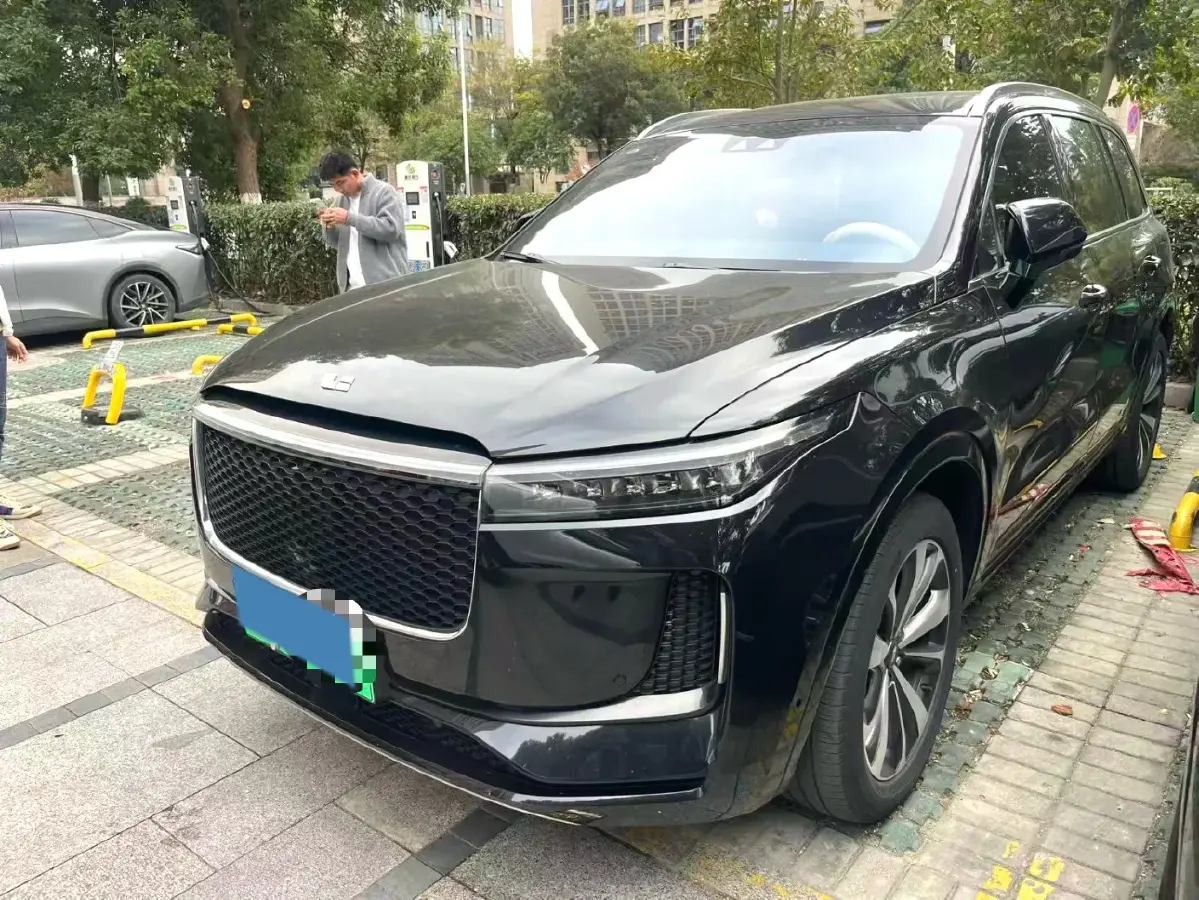 2020 Li ONE Range Extended 131HP REEV 40.5KWH