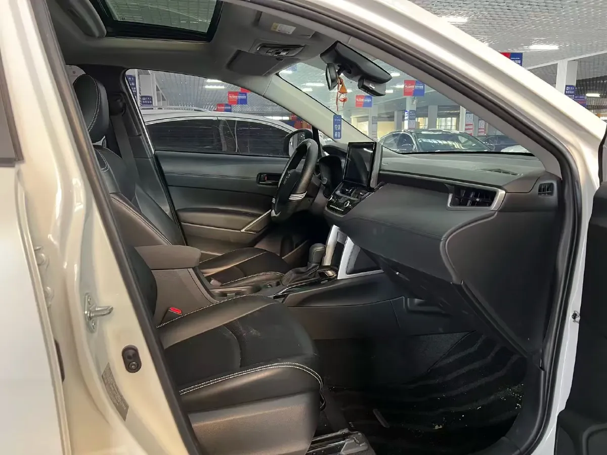 2022 Toyota Corolla Cross 2.0L 171HP L4 CVT,autocango,china used car exporter,china ev exporter,chinese used car exporter,chinese used ev exporter