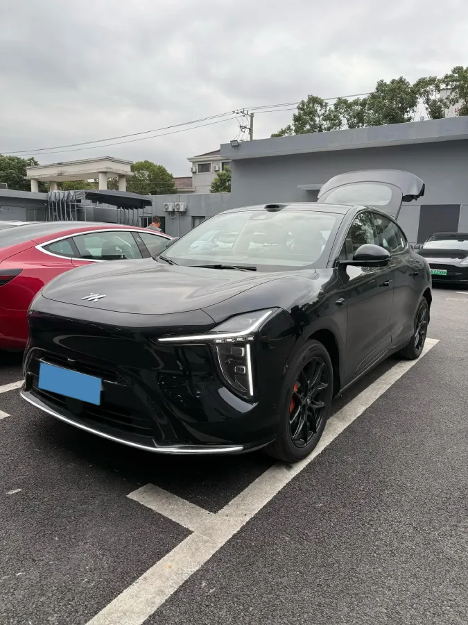 2026 IM LS6 REEV 155HP REEV,autocango,china used car exporter,china ev exporter,chinese used car exporter,chinese used ev exporter